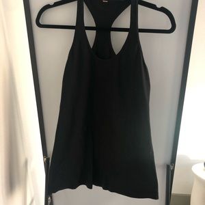 Cool tank Lululemon size 8